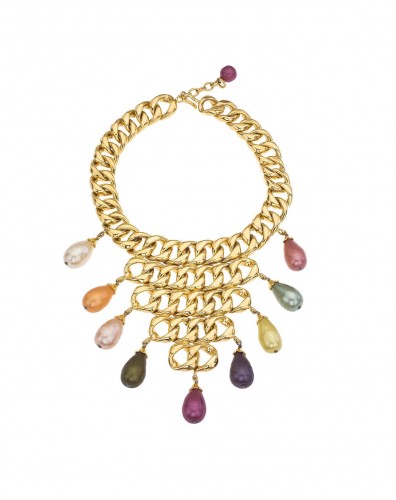 VINTAGE CHANEL MASSIVE CHAIN AND PEARL NECKLACE