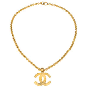 VINTAGE CHANEL QUILTED CC MOTIF NECKLACE
